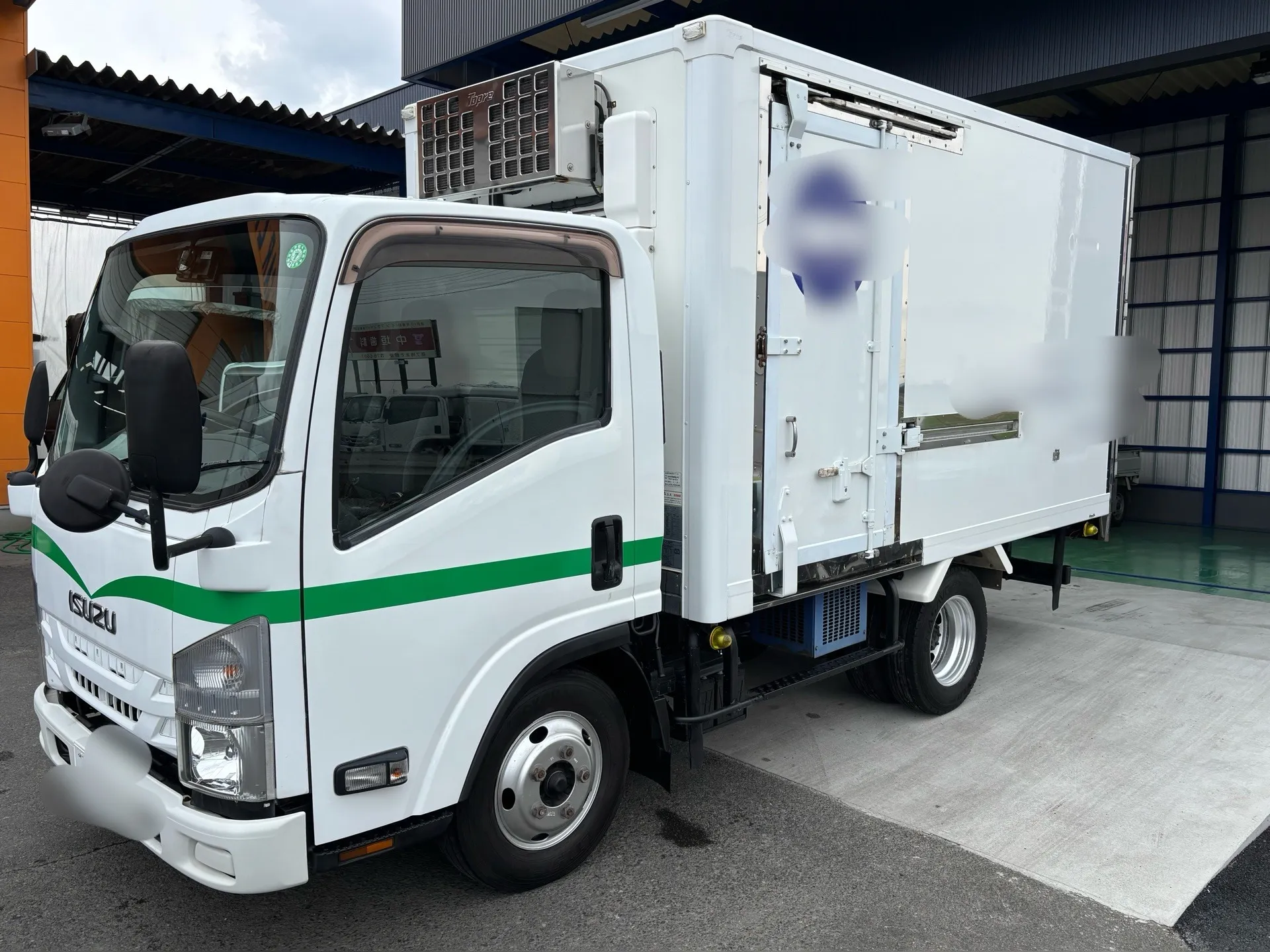 ISUZU　エルフ　冷蔵冷凍車　中古新規整備