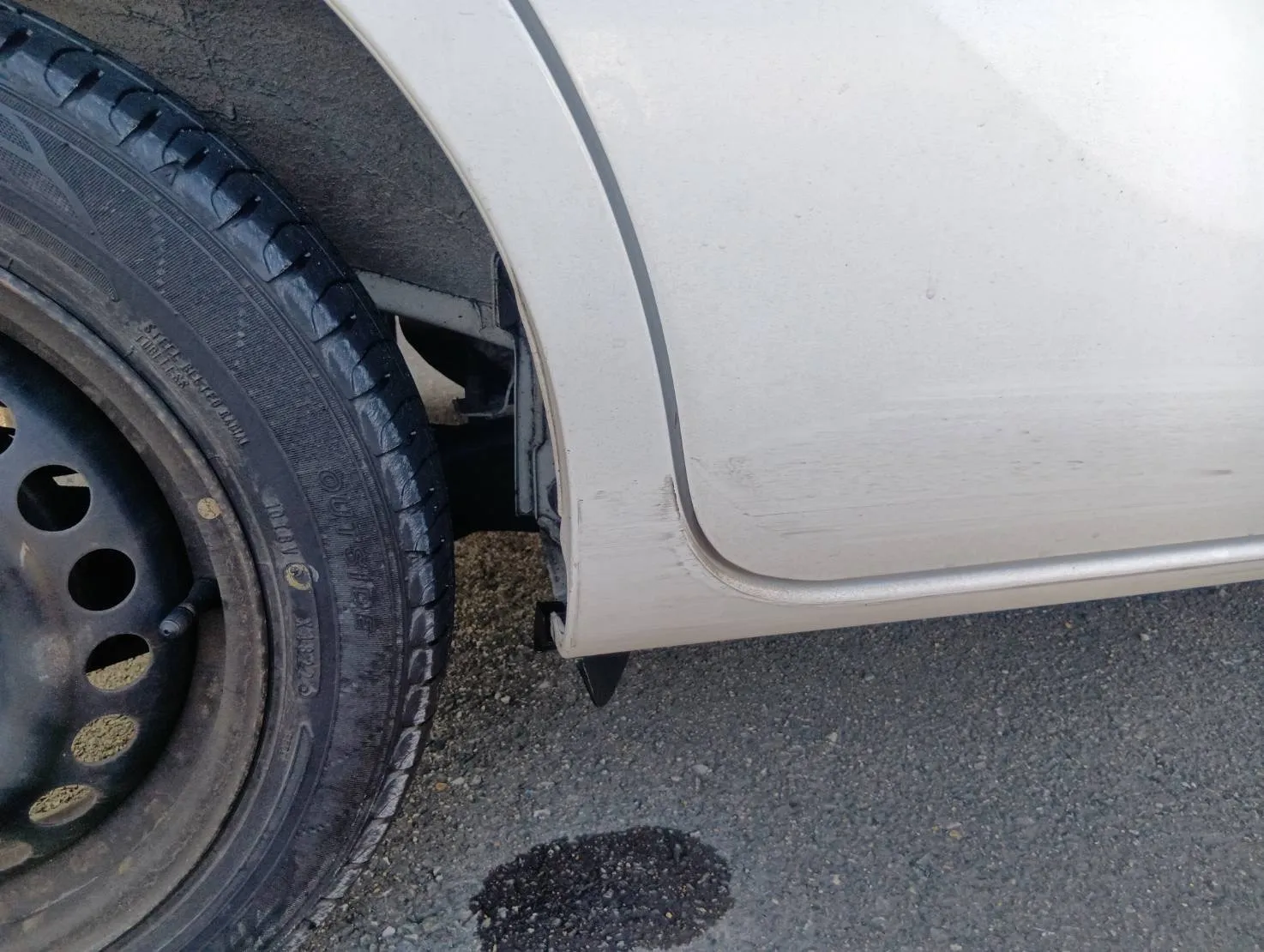 DAIHATSU　タント　鈑金修理