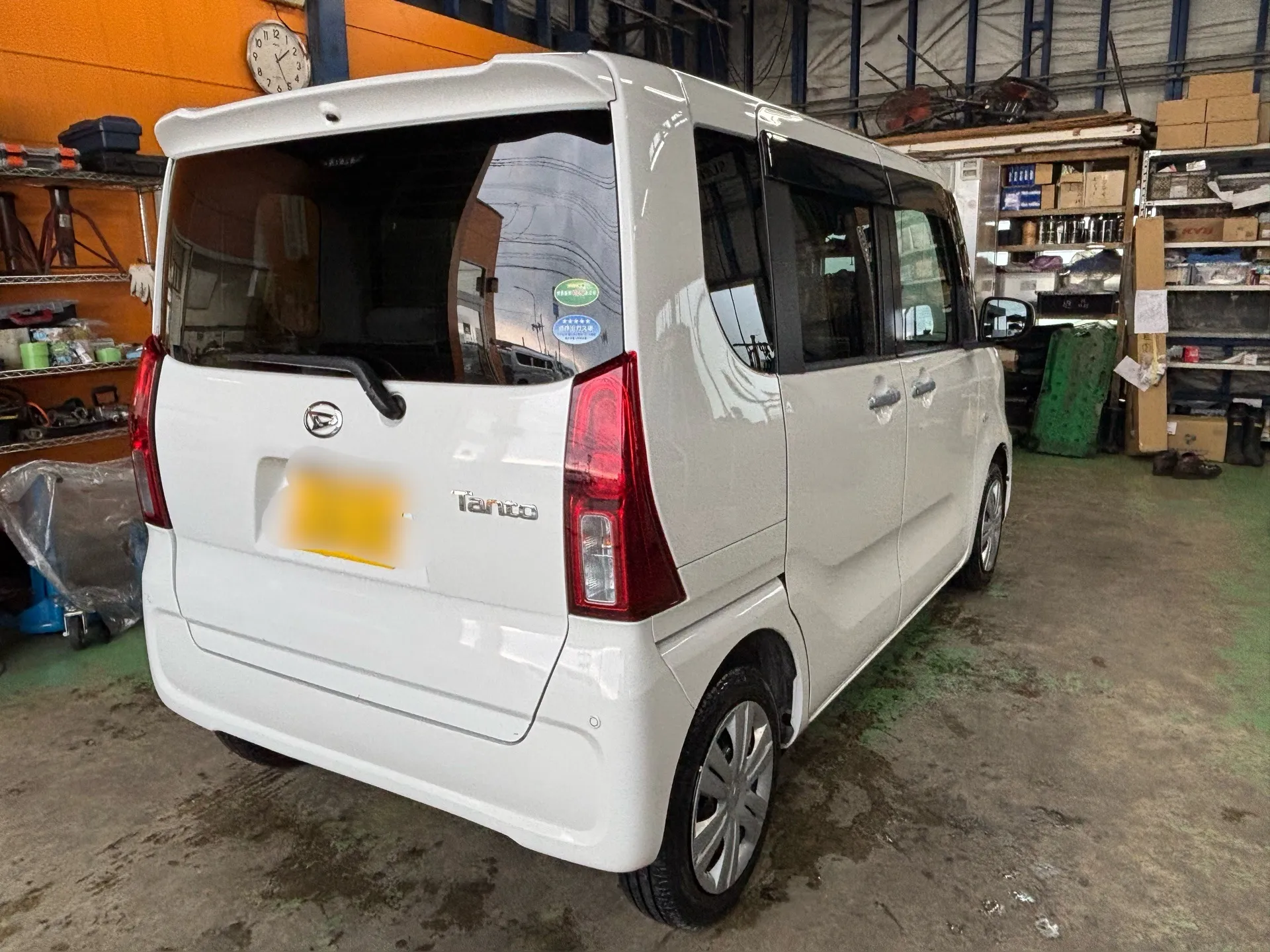 DAIHATSU　タント　鈑金修理